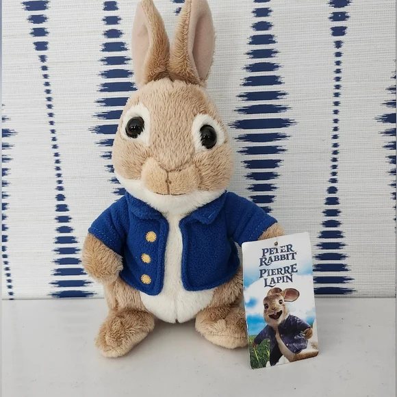 Peter Rabbit 11" Plush - Picture 1 of 4